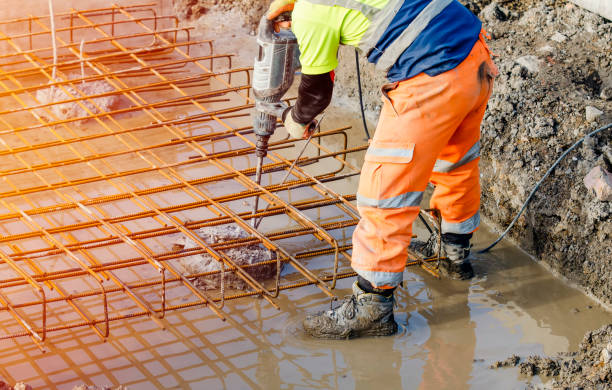 Best Commercial Concrete Contractor  in Rawls Springs, MS